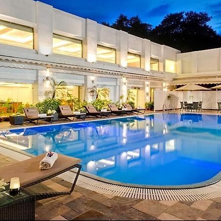 Hotel Hindusthan International, Калькутта Экстерьер фото