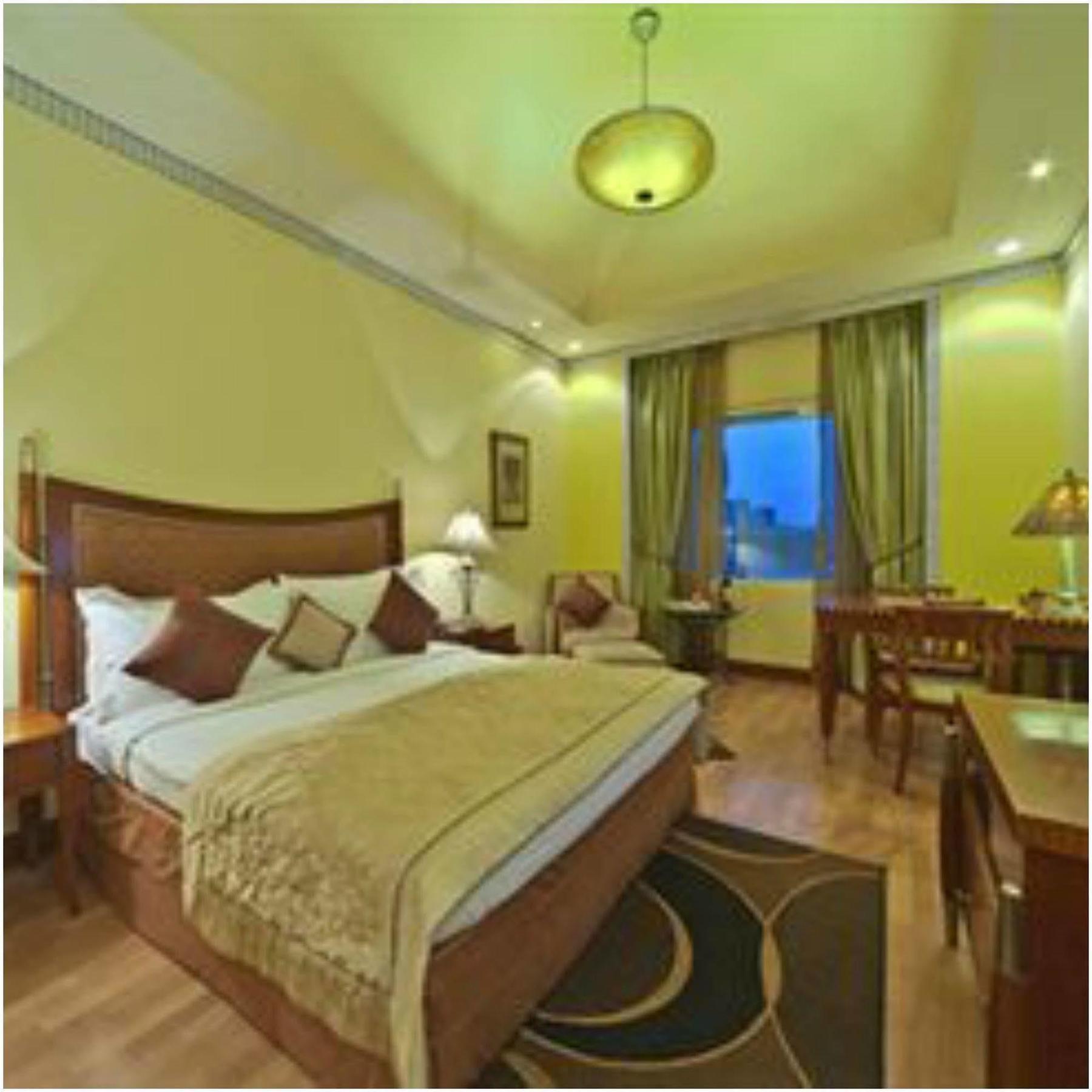 Hotel Hindusthan International, Калькутта Экстерьер фото