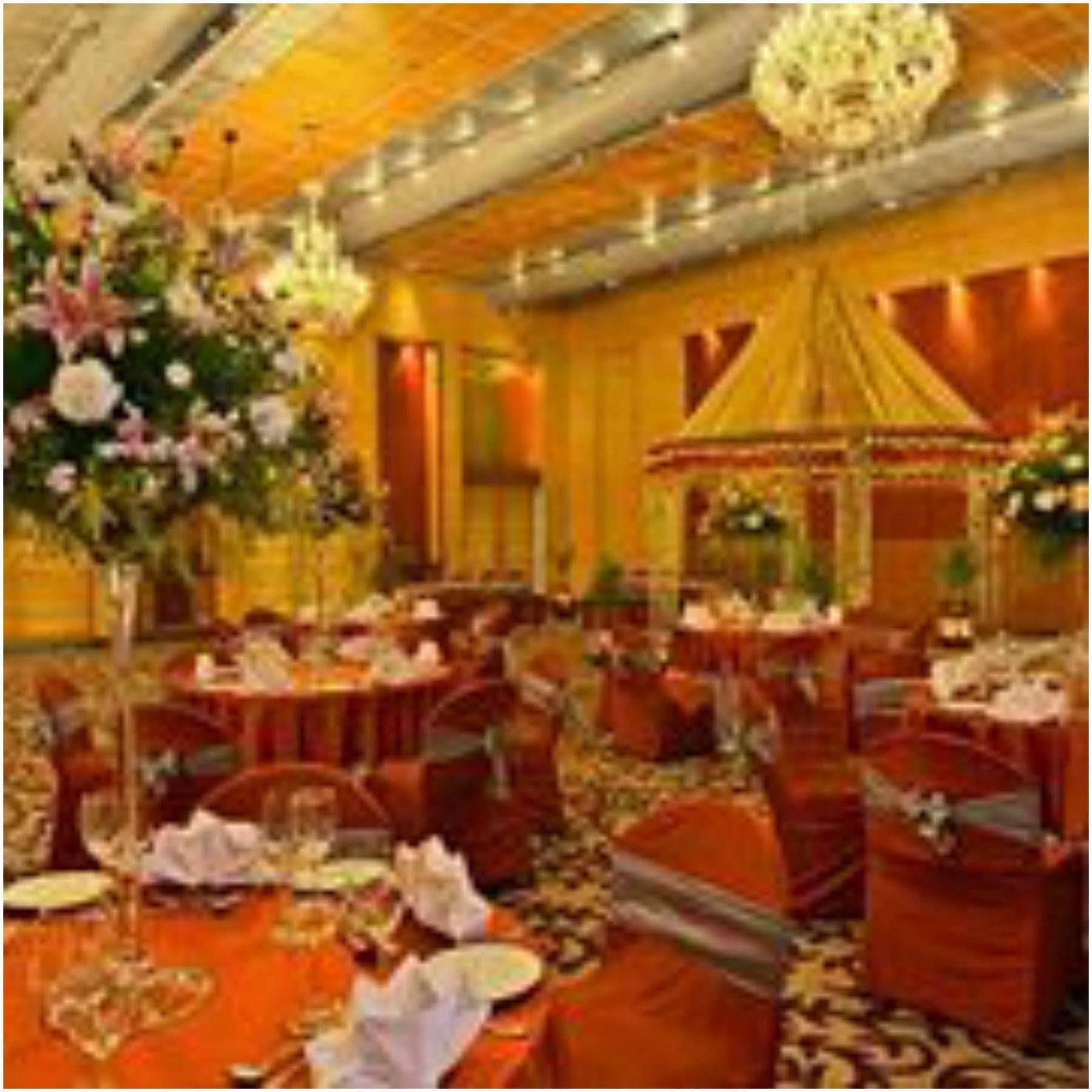 Hotel Hindusthan International, Калькутта Экстерьер фото